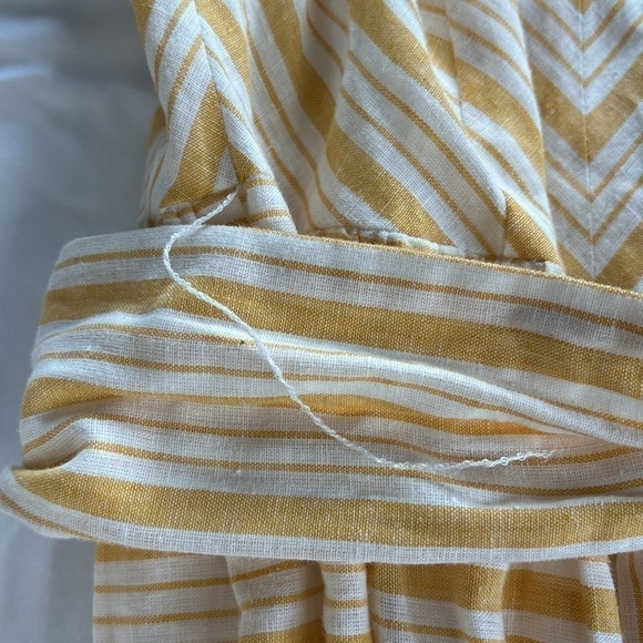 Butterscotch and white striped Daniel Cremieux size 2 sleeveless Maxi Dress - Picture 10 of 11